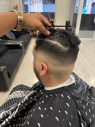 Cortes de pelo a domicilio en la garriga