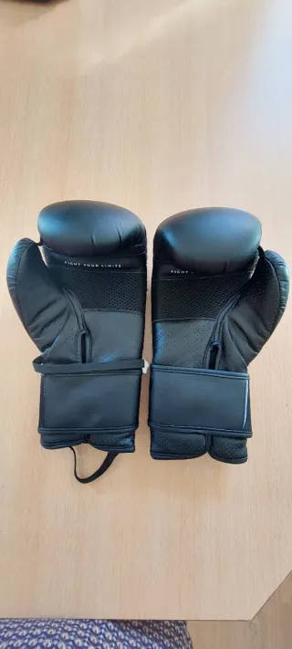 Guantes de boxeo Decathlon TRNG