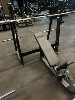 Banco de Press Inclinado Gimnasio