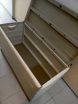 Baúl exterior resina beige