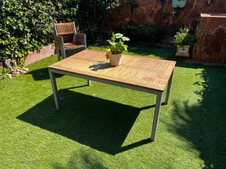 Mesa de jardín con 6 sillas