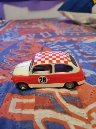 Mini Coche Scalextric T.C. 600