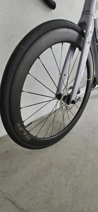 Rodas Mavic Cosmic SLR 45 Carbono
