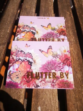 Paleta de sombras Colourpop Flutter