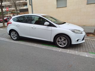 Ford Focus Pegatina C