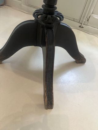 Silla de escritorio antigua de madera