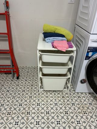 Electrodomésticos y muebles variados  por mudanza