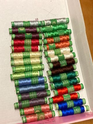 Set 30 rocchetti seta Castoldi lotto X