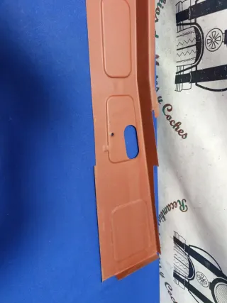 Talonera interior derecha Seat 600