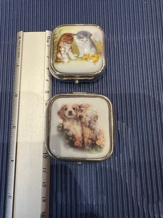 Scatoline portagioie con decoro in ceramica