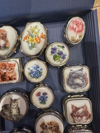 Scatoline portagioie con decoro in ceramica