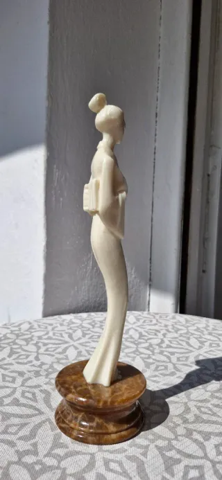 Figura Geisha alabastro Arnaldo Giannelli