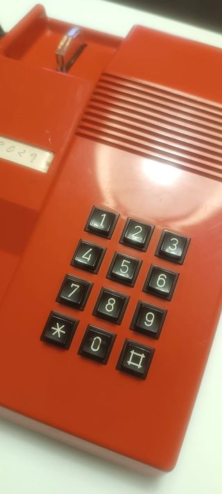 Teléfono fijo Teide (años 80)