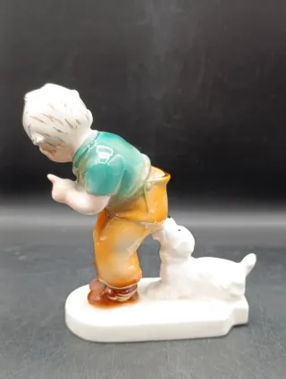 Figura niño con perro porcelana alemana