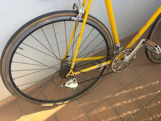 Bicicleta Vintage Amarilla