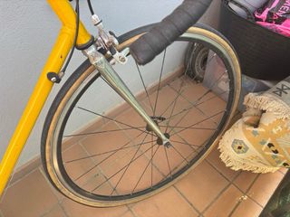 Bicicleta Vintage Amarilla
