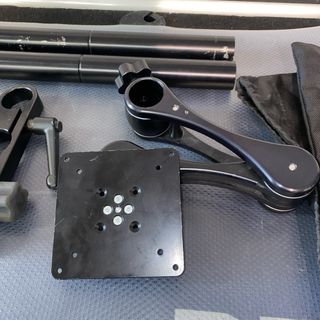 Inovativ BOA Arm para monitor tipo Magliner