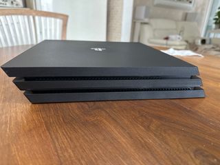 PlayStation 4 Pro (PS4 Pro) Sony Nera