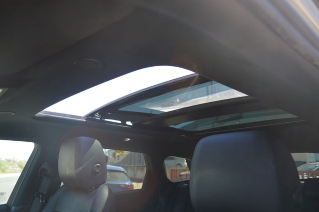 Land Rover Range Rover Evoque 2.0 D163 R-Dynamic SE AUTO 4WD MHEV