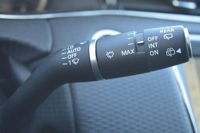 Land Rover Range Rover Evoque 2.0 D163 R-Dynamic SE AUTO 4WD MHEV