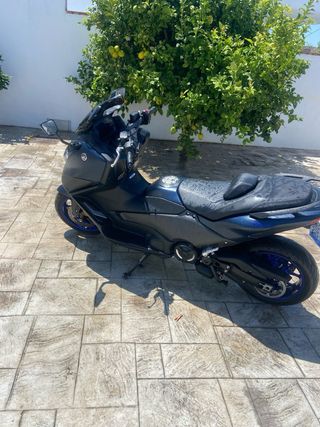 Yamaha Tmax 560 ABS