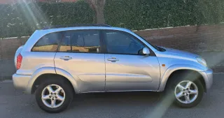 Toyota RAV4 2003