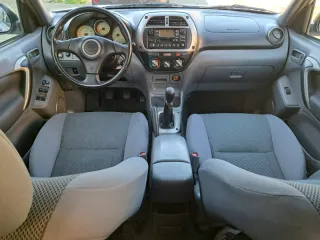 Toyota RAV4 2003