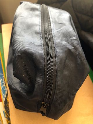 Mas de 700 gramos de botones bolsa incluida