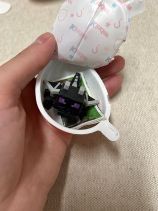 Huevo Kinder Minecraft Ender Dragon