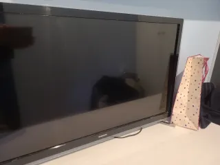 Televisión Samsung 32'' Negra