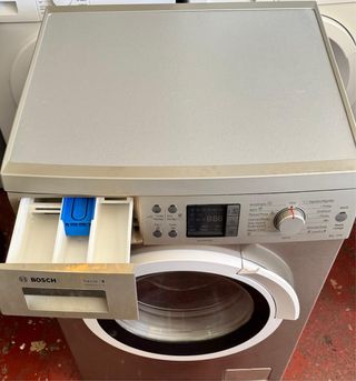 LAVADORA BOSCH DE 8 KILOS EN INOX VARIOPERFECT