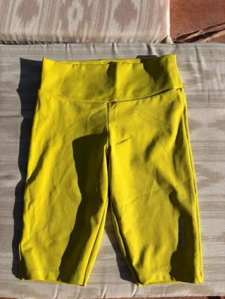 Conjunto deportivo niña