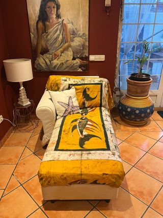 Diván Estructura Tela Blanco y Amarillo