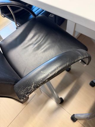 Lote de 8 Sillas de oficina con ruedas