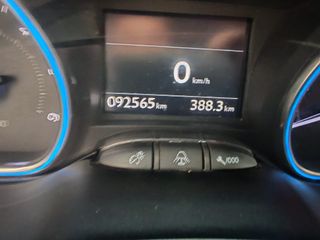 Peugeot 2008 2017 tan solo 92000 kilometros