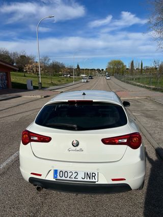Alfa Romeo Giulietta 2016