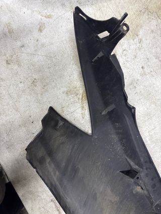 Tapa Lateral Izquierda Suzuki Burgman 400 2009