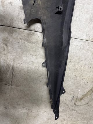 Tapa Lateral Izquierda Suzuki Burgman 400 2009