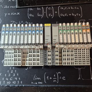 Allen Bradley 1734 Unidad