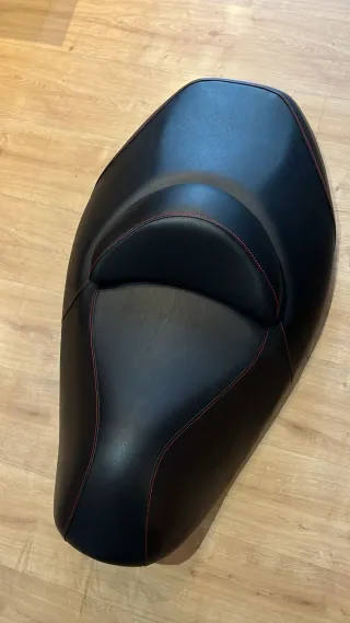 Asiento Suzuki Burgman 125 200