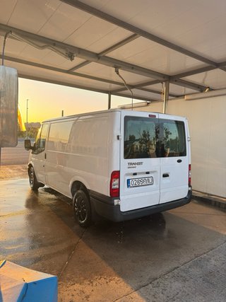Ford Transit 2012