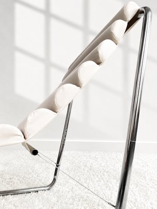SILLÓN COLGANTE ESTILO MICHEL BOYER. 80s