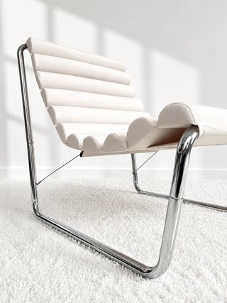 SILLÓN COLGANTE ESTILO MICHEL BOYER. 80s