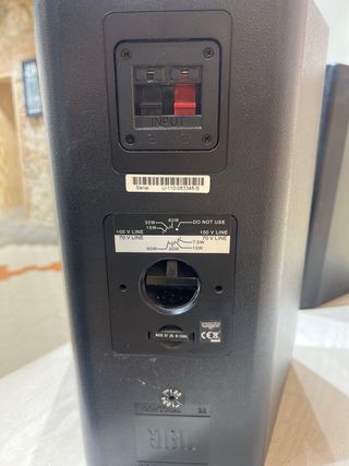 Altavoces JBL 38cm alto