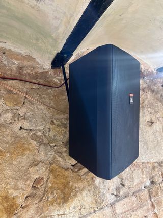 Altavoces JBL 38cm alto