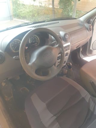 Dacia Logan break 2007