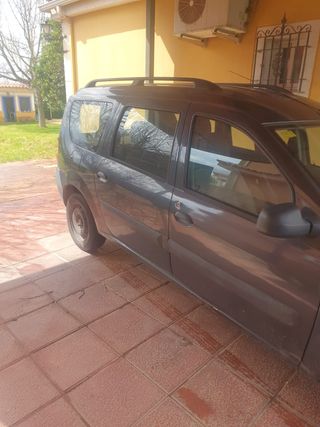 Dacia Logan break 2007