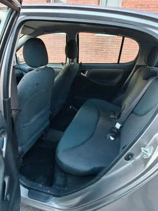 Toyota Yaris 2005