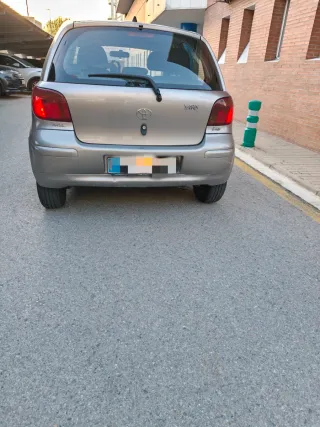 Toyota Yaris 2005