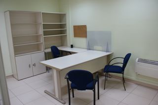 LOCAL COMERCIAL CERCA DE LAS BASES DE MANRESA